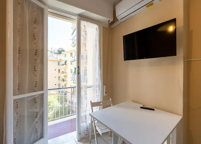 Piccolo Monolocale Del Mercato * 산레모